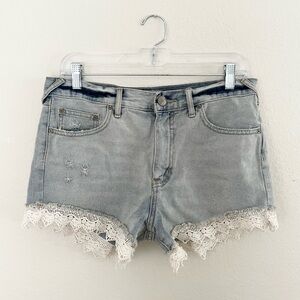 Free people lace bottom denim shorts size 29 light wash distressed mid rise jean
